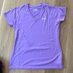 Under Armour Women’s Semi-Fitted HeatGear Tshirt